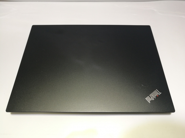 Lenovo ThinkPad E490 27% ÁFA