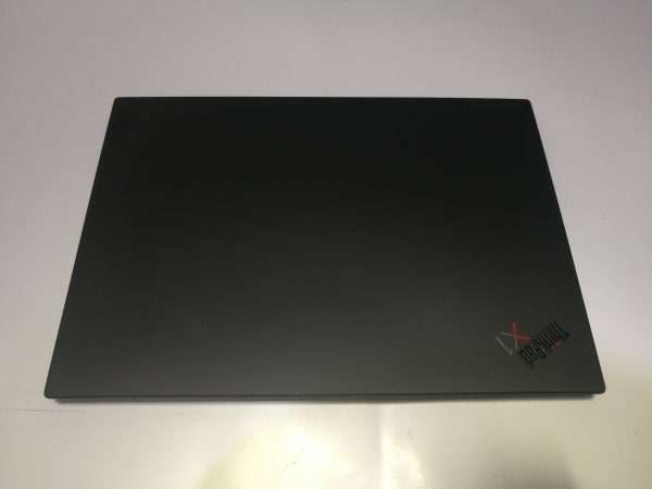 Lenovo ThinkPad X1 Carbon 9th Magyar