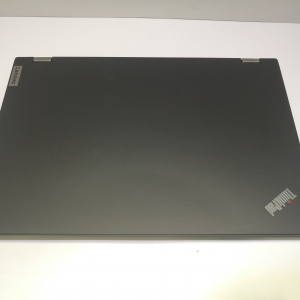 Lenovo ThinkPad P15 Gen2i