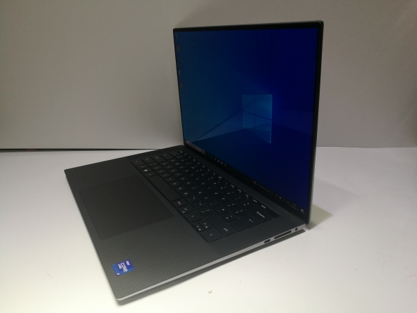 Dell Precision 5560 27% ÁFA