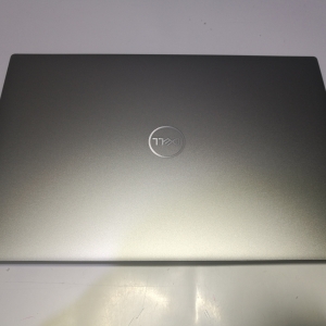 Dell Precision 5560 27% ÁFA