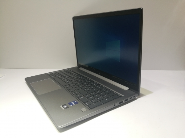 HP ZBook Power 15 G9 Magyar