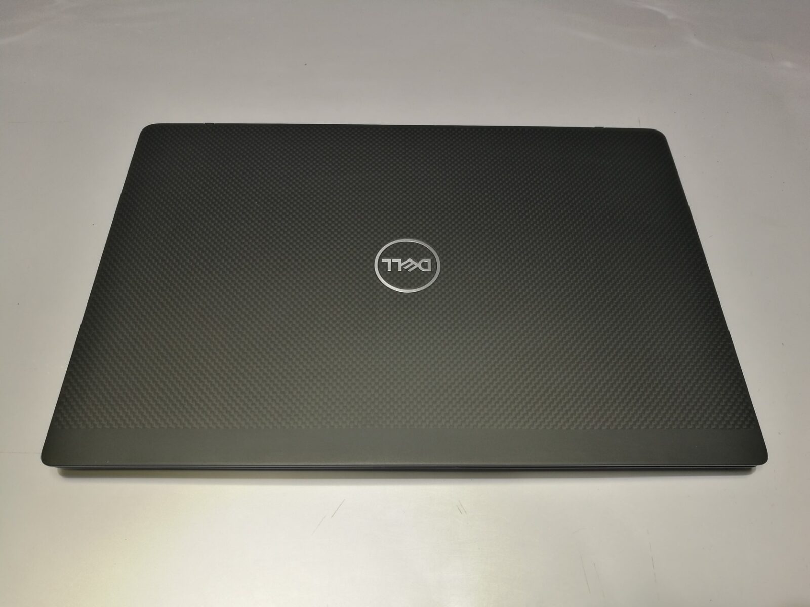 Dell Latitude 7400 Dell Latitude 7400