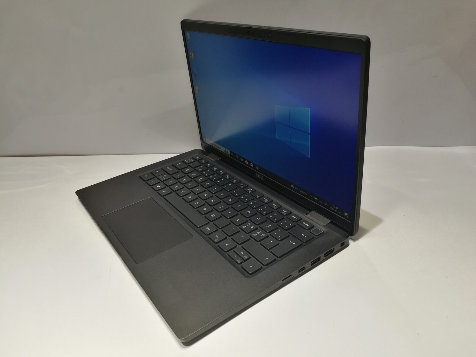 Új állapotú Dell Latitude 7420 (2021) Új állapotú Dell Latitude 7420 (2021)