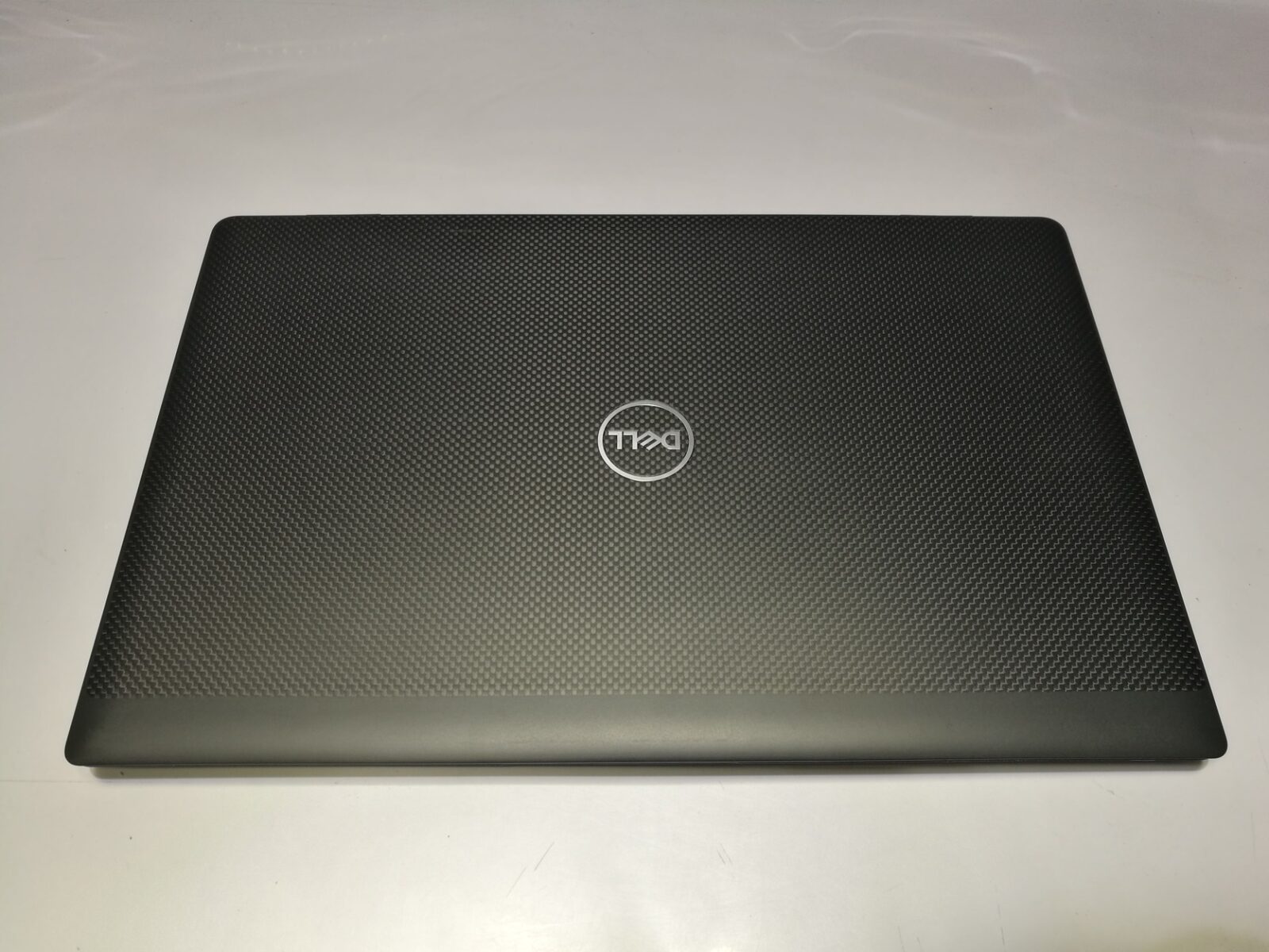 Dell Latitude 7520 (2021) Dell Latitude 7520 (2021)