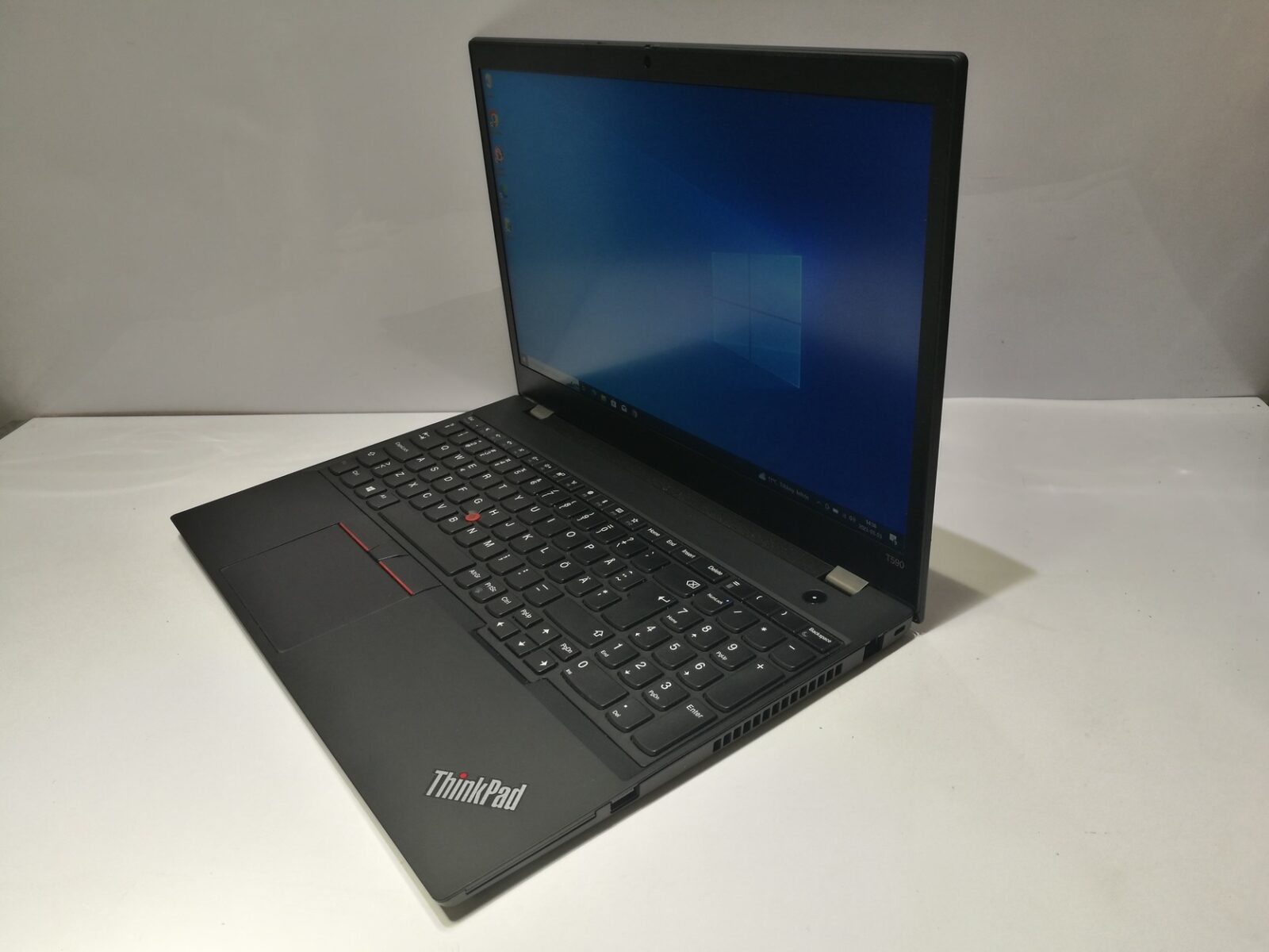Lenovo ThinkPad T590 Lenovo ThinkPad T590
