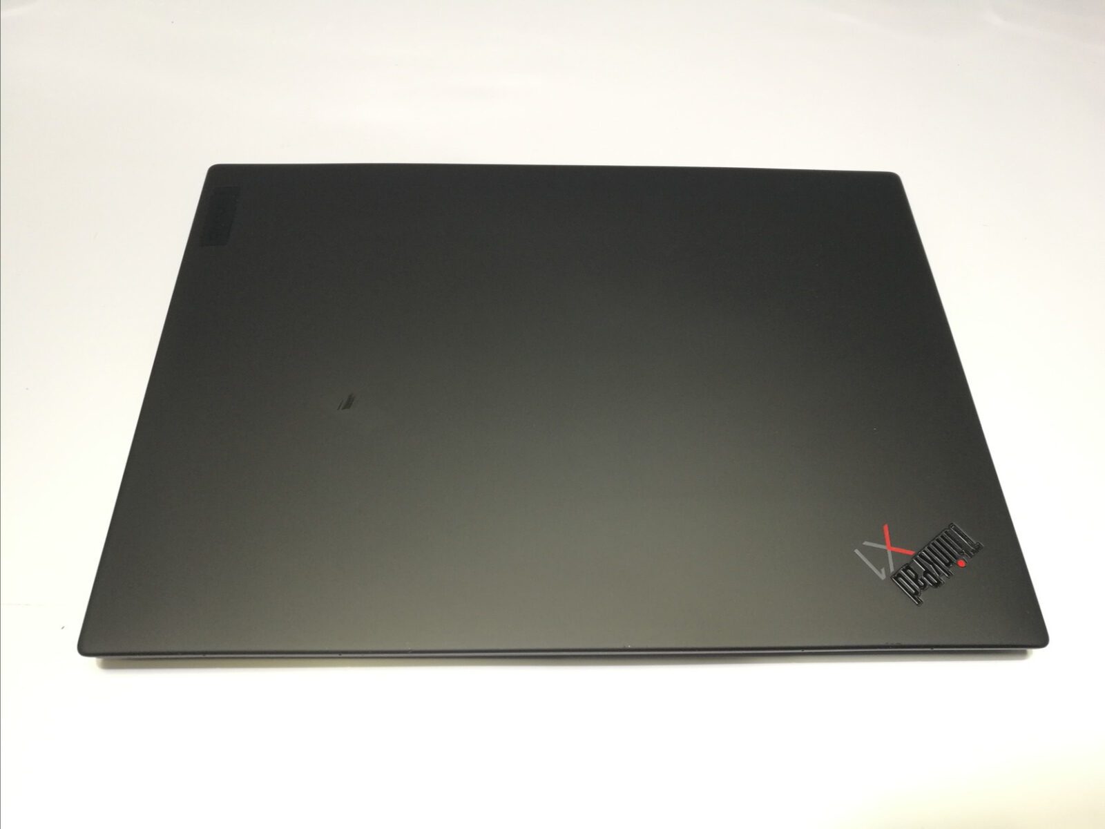 Lenovo Thinkpad X1 Nano Gen1 (0.95Kg) Lenovo Thinkpad X1 Nano Gen1 (0.95Kg)