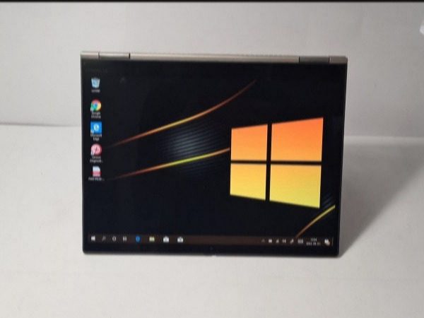 Új állapotú Lenovo Thinkpad X1 Titanium Yoga (2021) Új állapotú Lenovo Thinkpad X1 Titanium Yoga (2021)
