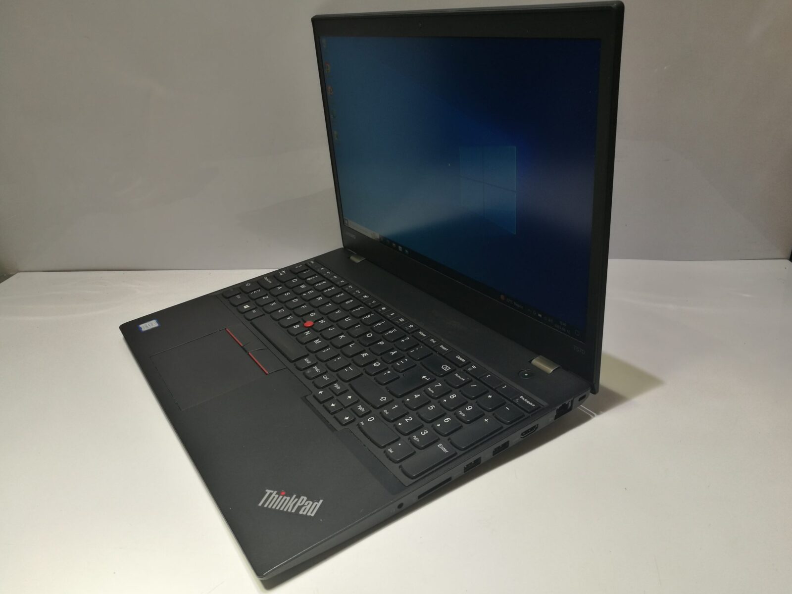 Lenovo ThinkPad T570 27% ÁFA Lenovo ThinkPad T570 27% ÁFA