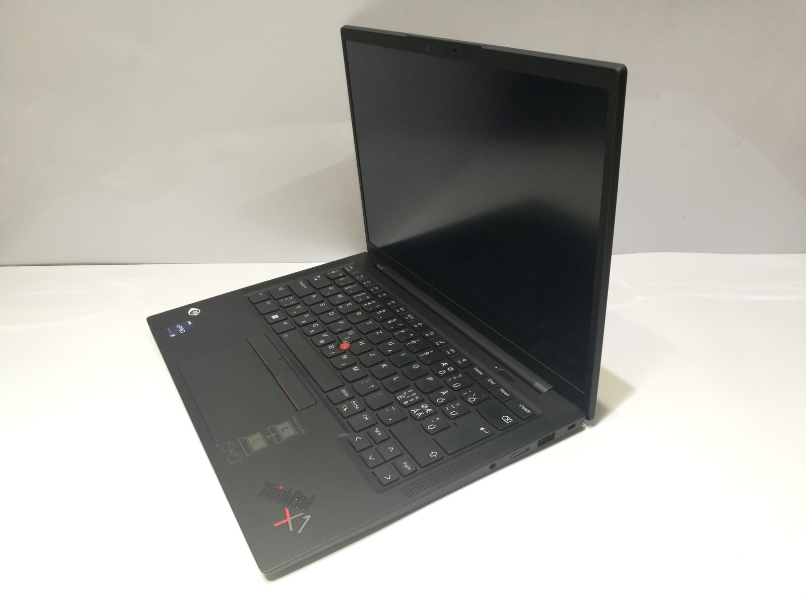 Lenovo Thinkpad x1 Carbon 10th Magyarított (2022) 5G Lenovo Thinkpad x1 Carbon 10th Magyarított (2022) 5G
