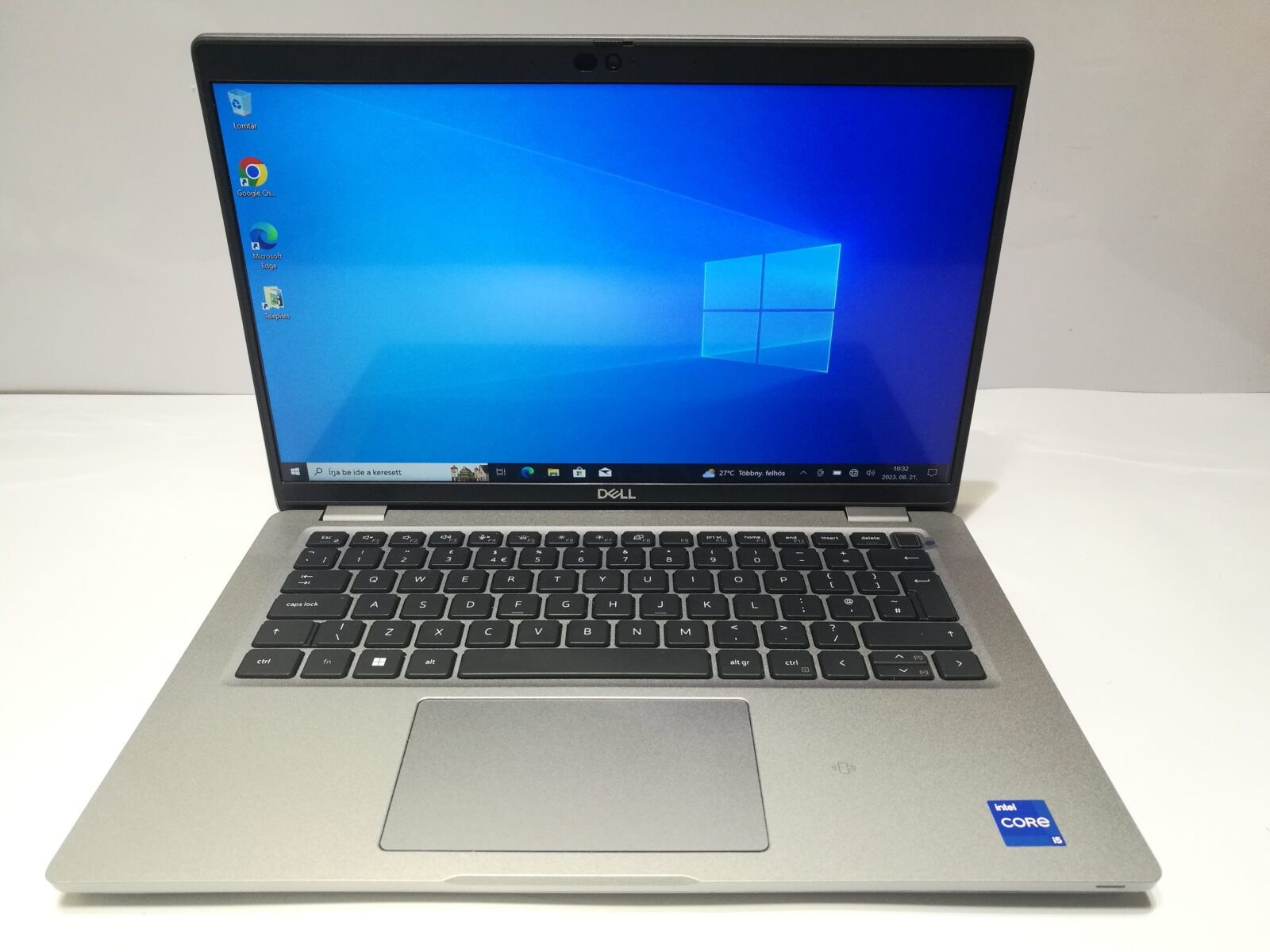 Új állapotú Dell Latitude 5430 (2022) Új állapotú Dell Latitude 5430 (2022)
