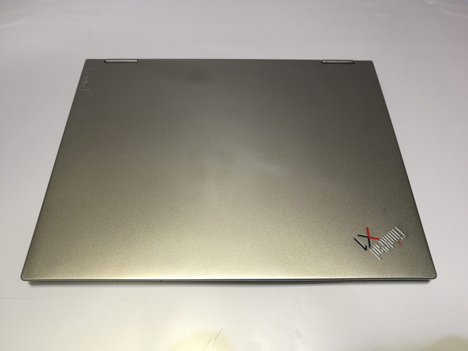 Új állapotú Lenovo Thinkpad X1 Titanium Yoga Magyar (1.15Kg) Új állapotú Lenovo Thinkpad X1 Titanium Yoga Magyar (1.15Kg)