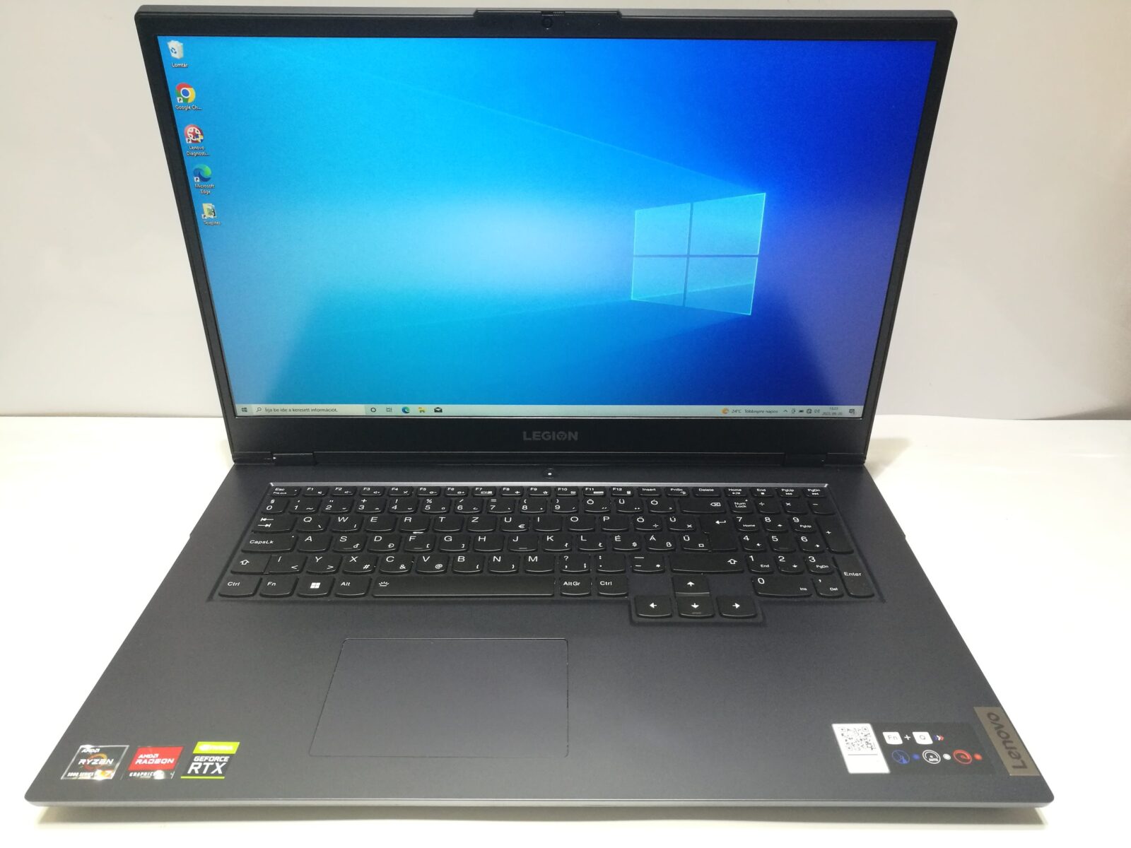 Lenovo Legion 5 17ACH6H Magyar Lenovo Legion 5 17ACH6H Magyar