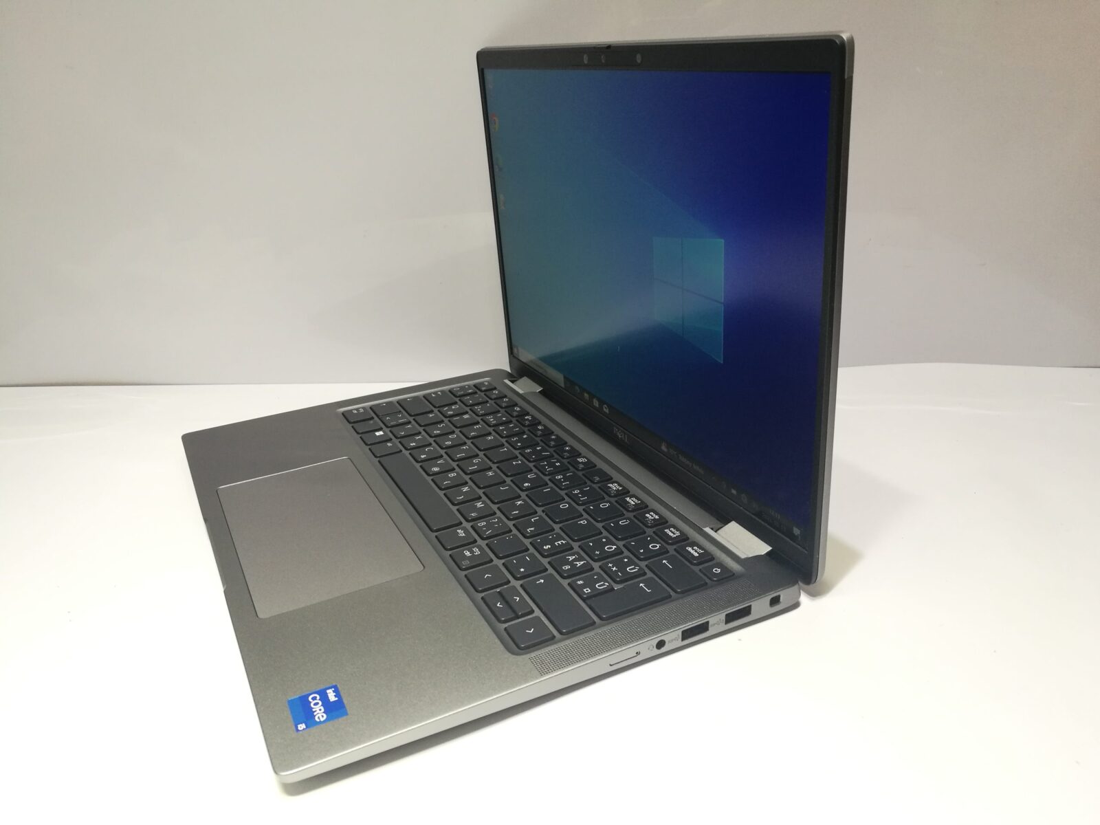 Új állapotú Dell Latitude 7440 Magyarított (2023) Új állapotú Dell Latitude 7440 Magyarított (2023)