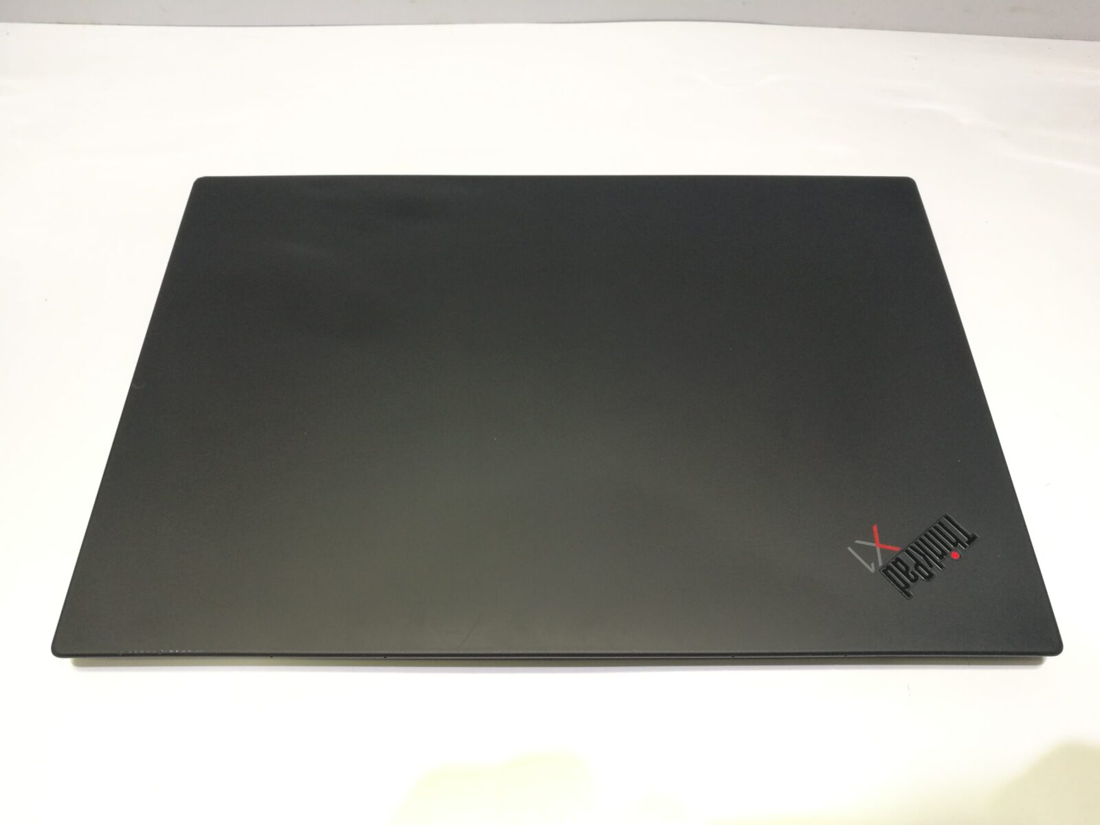 Lenovo ThinkPad X1 Carbon Gen8 Lenovo ThinkPad X1 Carbon Gen8