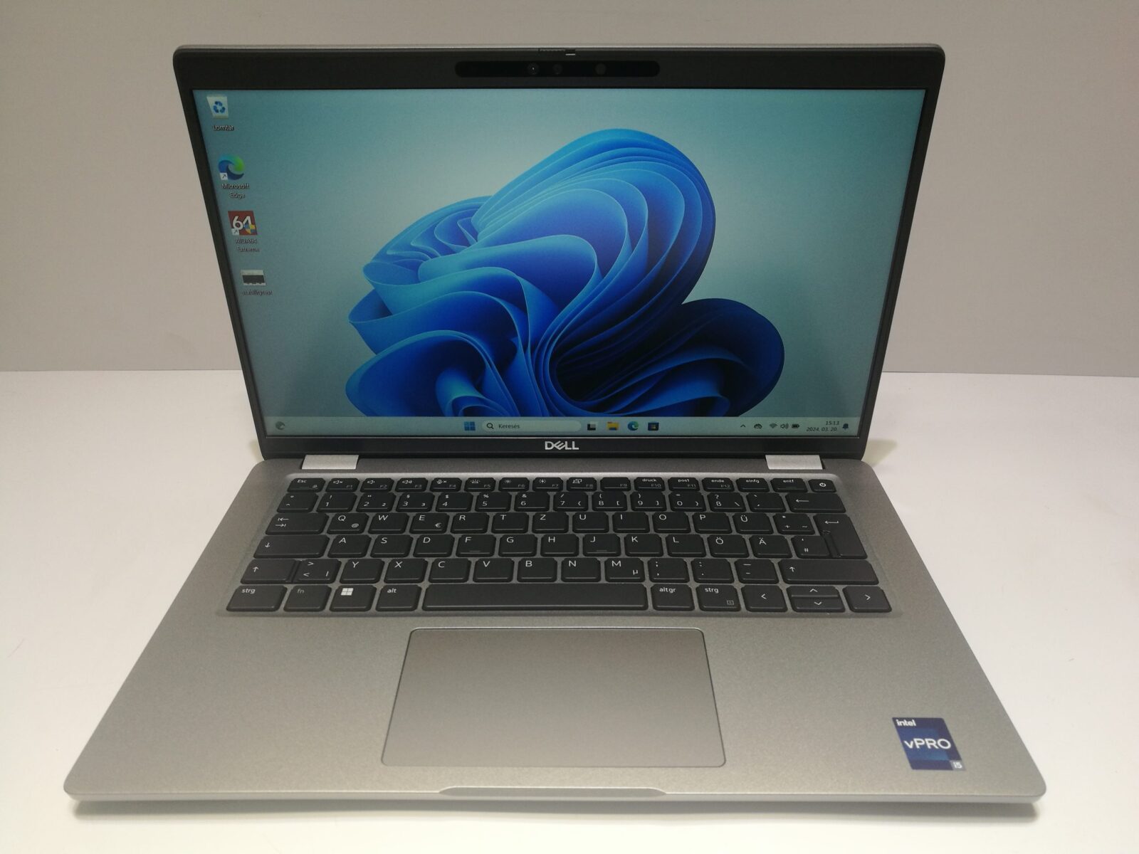 Új állapotú Dell Latitude 5440 (2023) Új állapotú Dell Latitude 5440 (2023)