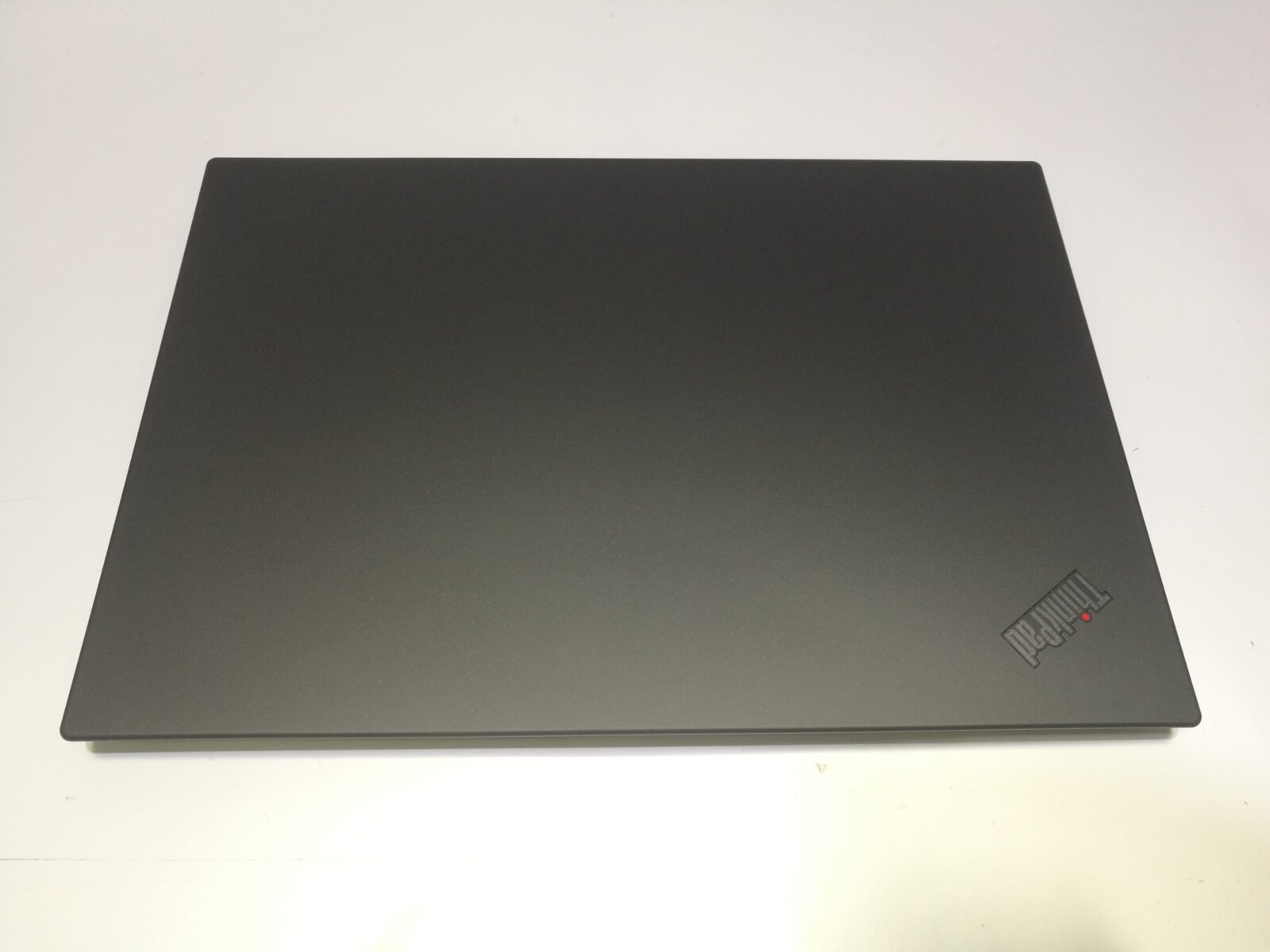 Lenovo ThinkPad T490 Lenovo ThinkPad T490