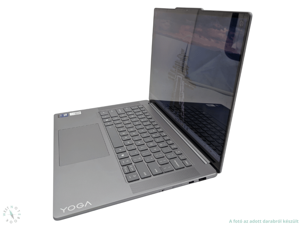 Új állapotú Lenovo Yoga Slim 7 15ILL9