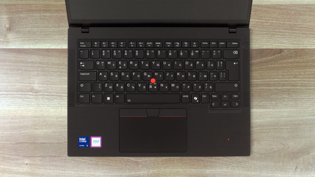 Lenovo Thinkpad T14 Gen5 teszt - Közelről a gyártó új üzleti etalonja
