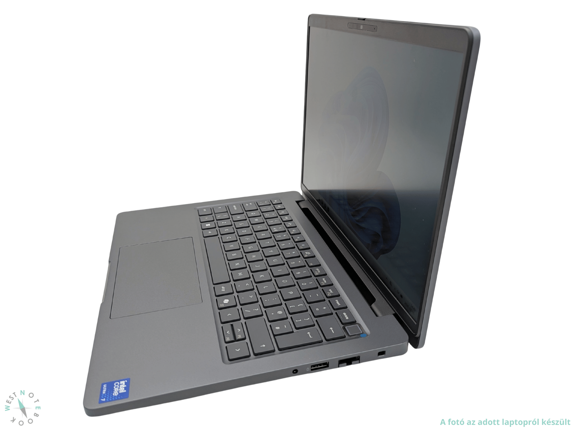 Új állapotú Dell Pro Max 14 MC14250 Új állapotú Dell Pro Max 14 MC14250